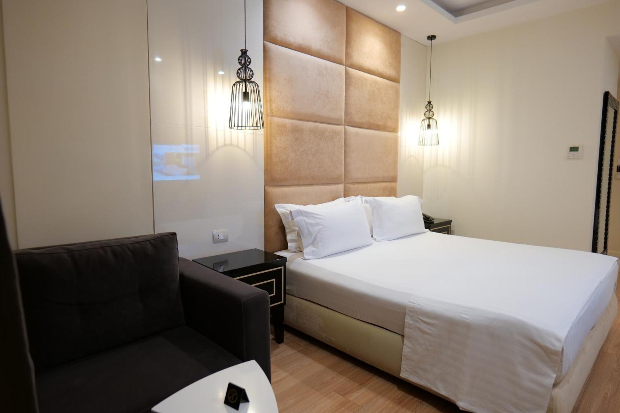 Hotell Luxury
